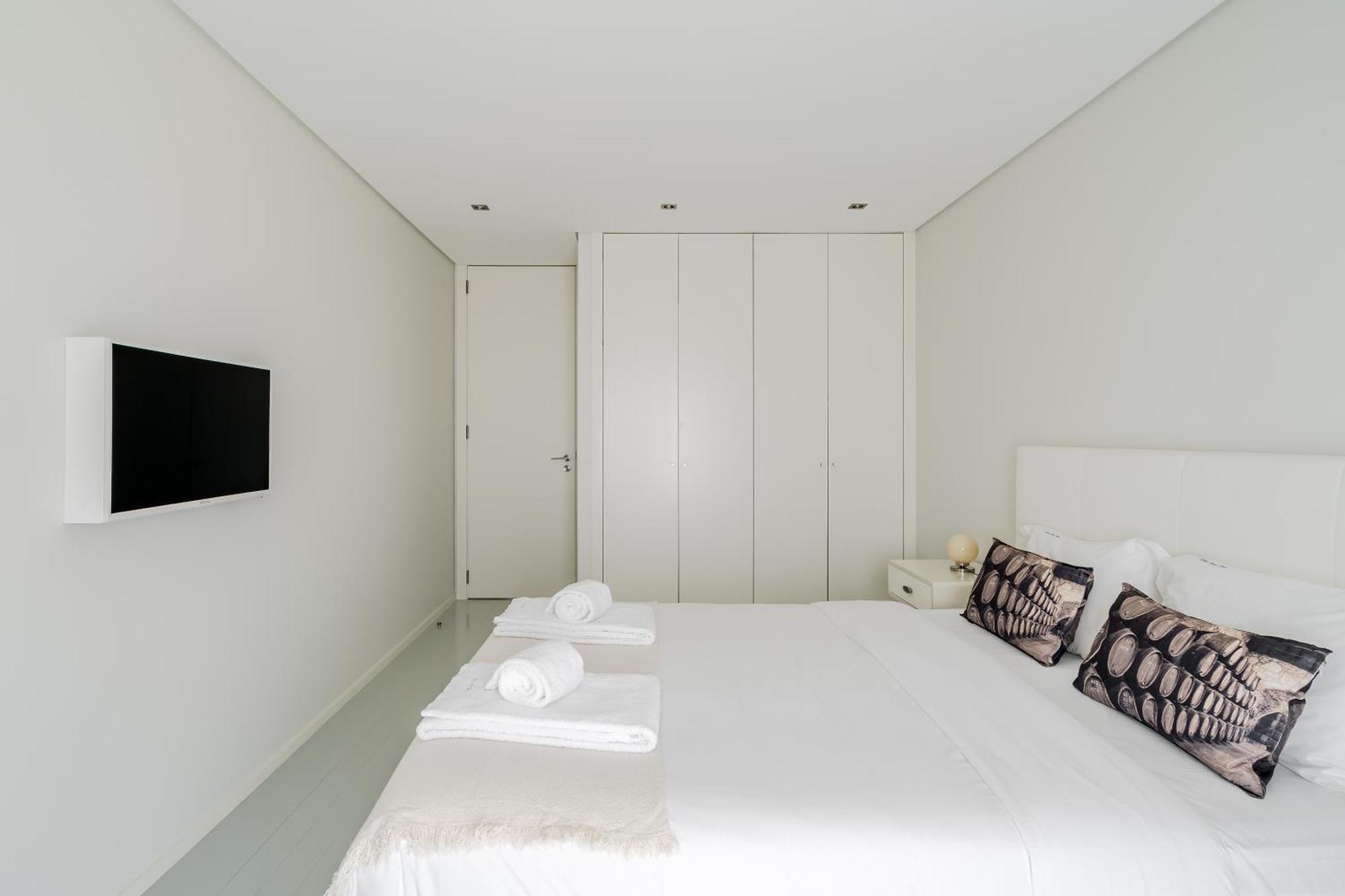 River Town View - Luxury Apartment With Jacuzzi On Terrace Viana do Castelo Exteriér fotografie