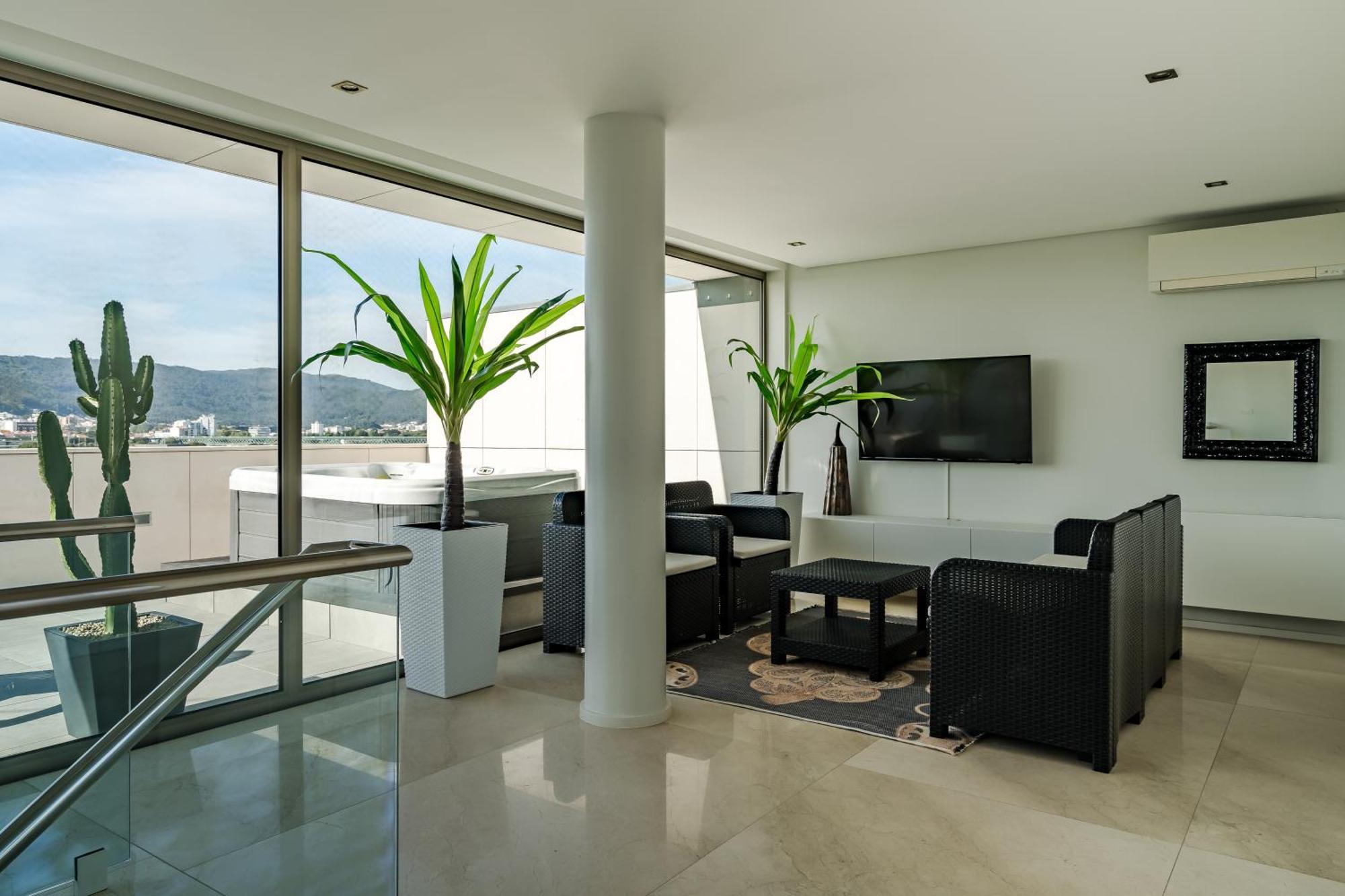 River Town View - Luxury Apartment With Jacuzzi On Terrace Viana do Castelo Exteriér fotografie